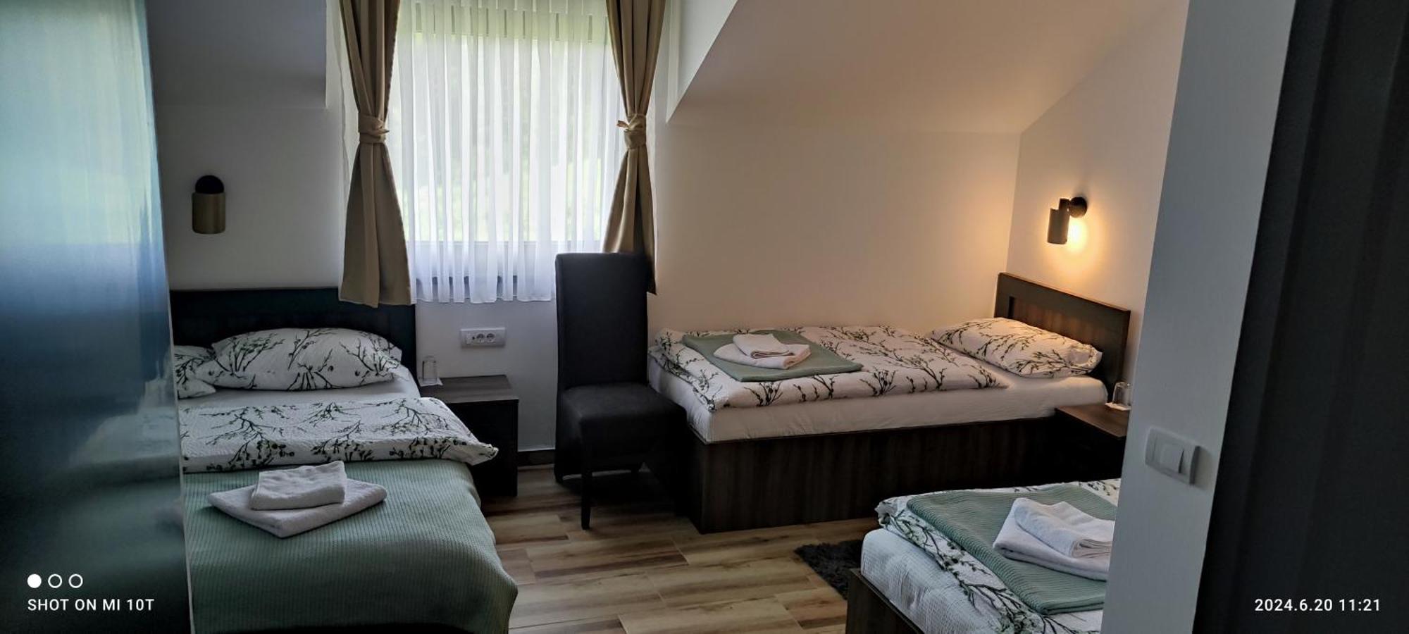Pansion I Restoran ,, Pogled" Hotel Han Pijesak Екстериор снимка
