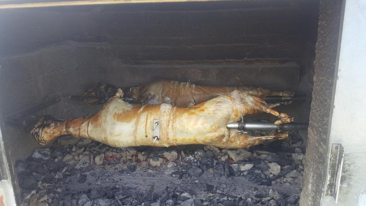 Pansion I Restoran ,, Pogled" Hotel Han Pijesak Екстериор снимка
