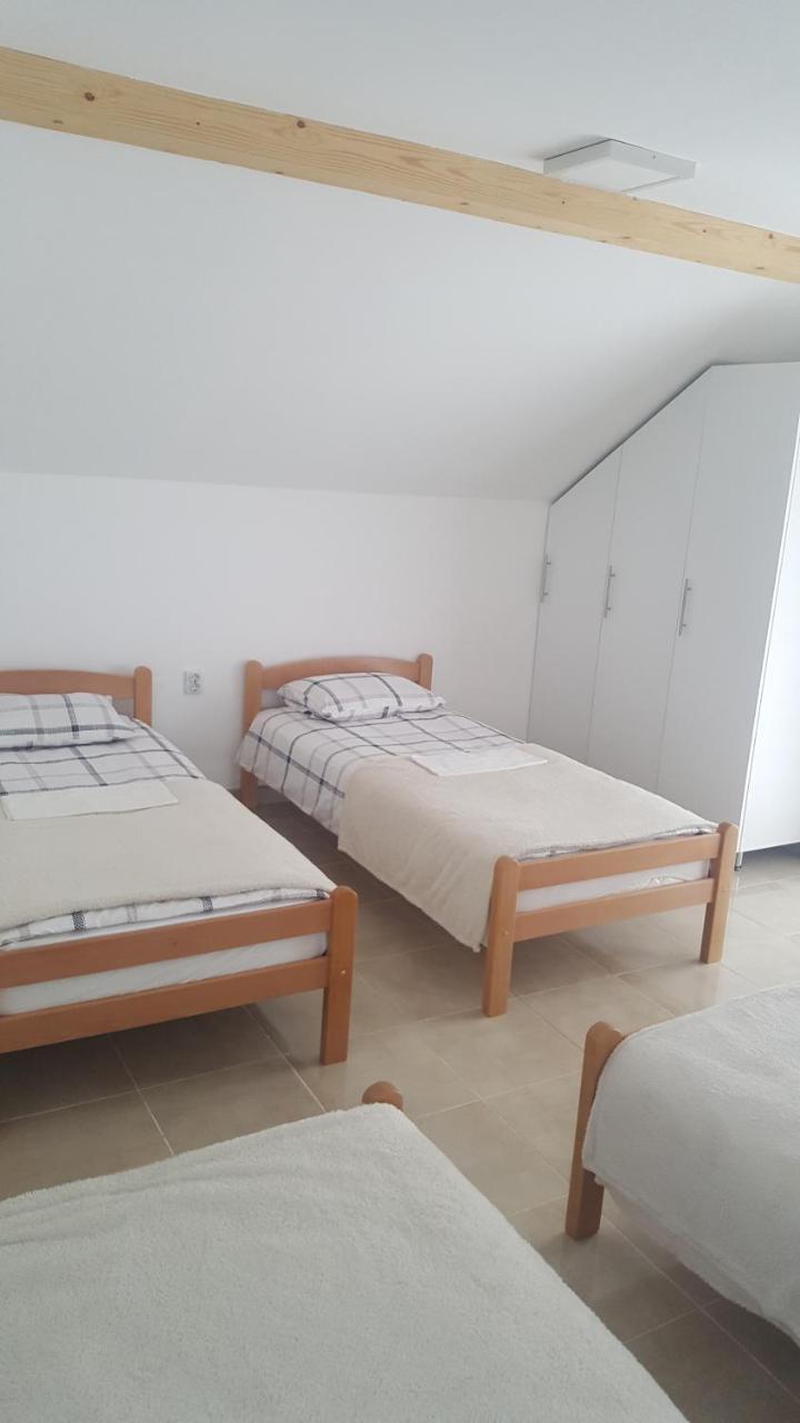 Pansion I Restoran ,, Pogled" Hotel Han Pijesak Екстериор снимка
