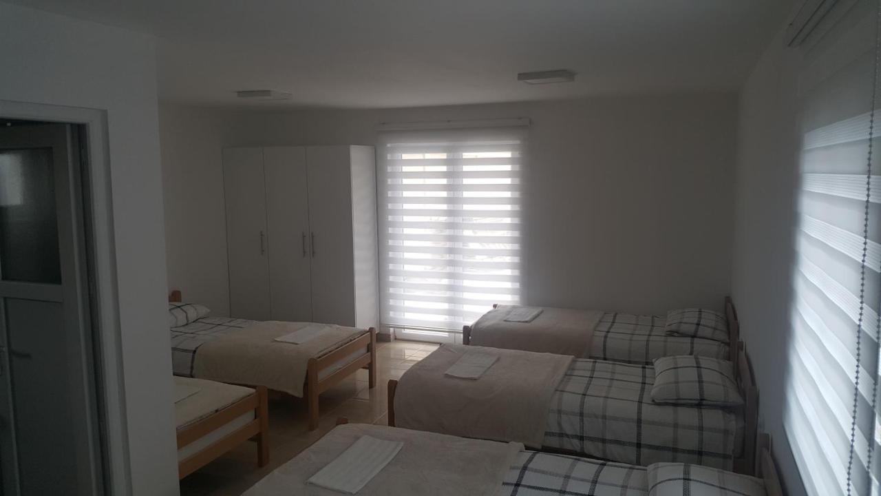 Pansion I Restoran ,, Pogled" Hotel Han Pijesak Екстериор снимка