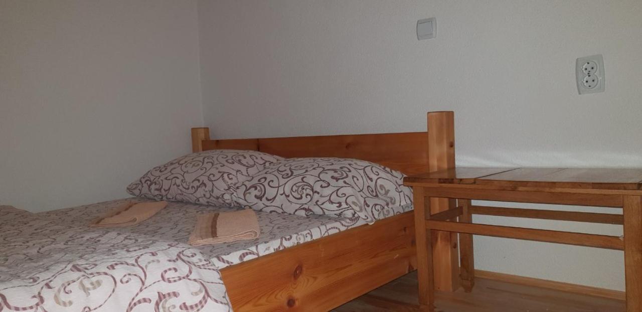 Pansion I Restoran ,, Pogled" Hotel Han Pijesak Екстериор снимка