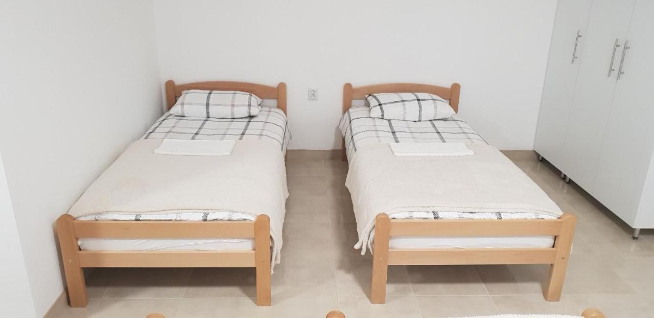Pansion I Restoran ,, Pogled" Hotel Han Pijesak Екстериор снимка